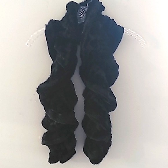 Accessories - Faux black fur scarf